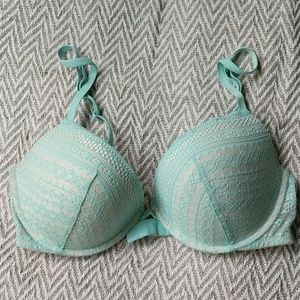 Victorias secret padded plunge bra